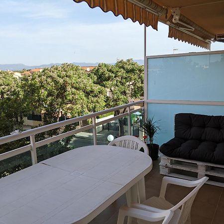 坎布里尔斯Apartamento Piscina Vilafortuny公寓 外观 照片